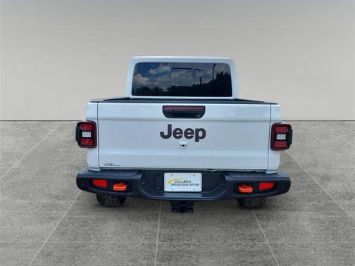 2025 Jeep Gladiator Mojave X