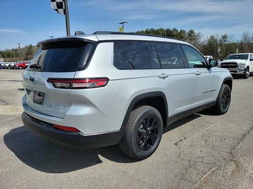 2025 Jeep Grand Cherokee L Altitude
