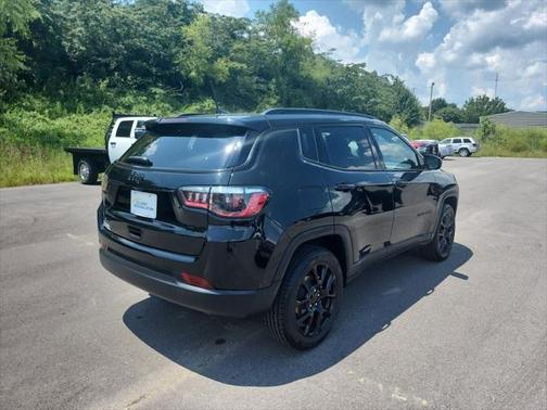 2023 Jeep Compass Latitude
