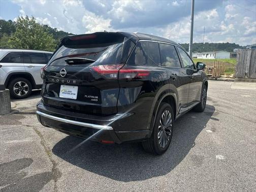 2025 Nissan Rogue Platinum