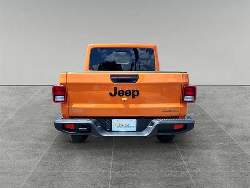 2025 Jeep Gladiator High Tide