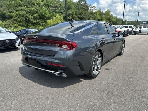 2022 Kia K5 EX