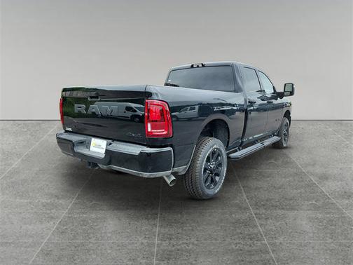 2025 RAM 2500 Big Horn Crew Cab 4x4 6'4' Box