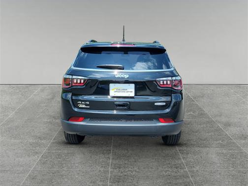 2012 Jeep Compass Sport