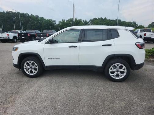 2025 Jeep Compass Sport