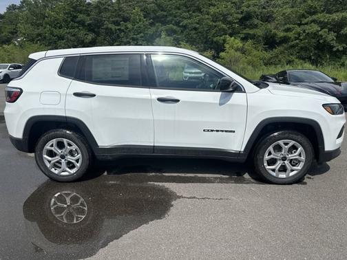 2025 Jeep Compass Sport