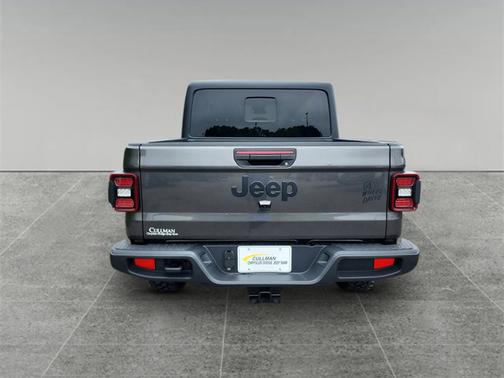 2025 Jeep Gladiator Willys