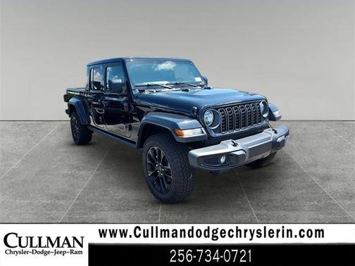 2025 Jeep Gladiator Nighthawk