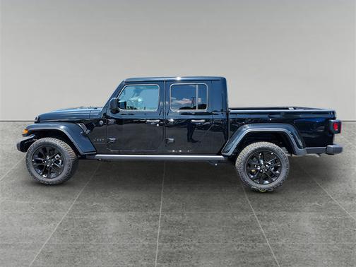 2025 Jeep Gladiator Nighthawk