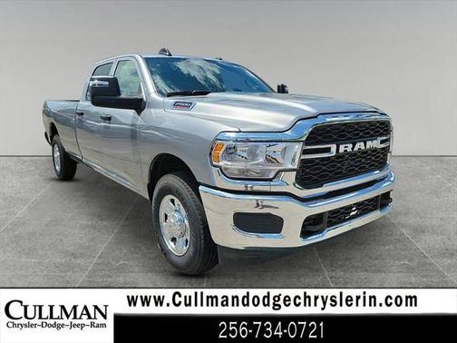 2024 RAM 2500 Tradesman Crew Cab 4x2 8' Box