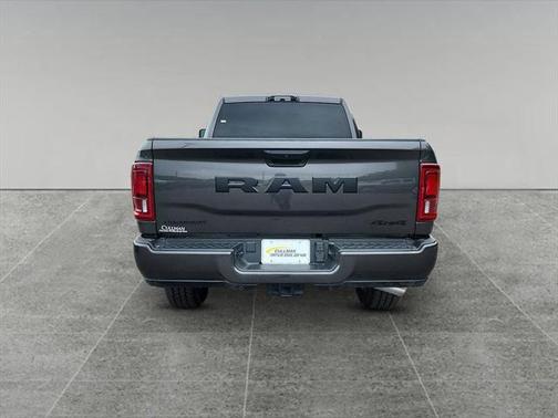 2025 RAM 2500 Big Horn Crew Cab 4x4 6'4' Box