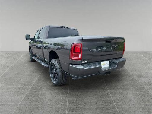 2025 RAM 2500 Big Horn Crew Cab 4x4 6'4' Box