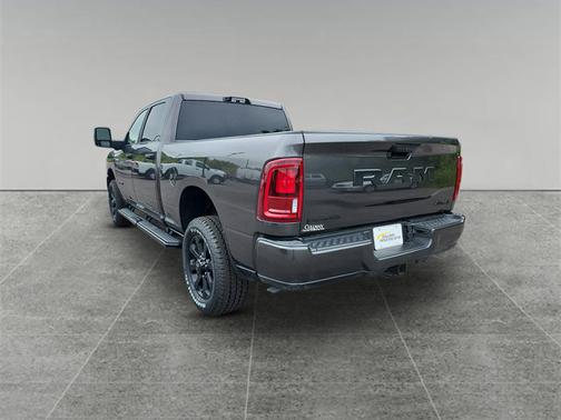 2025 RAM 2500 Big Horn Crew Cab 4x4 6'4' Box