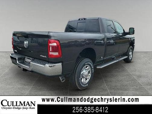 2024 RAM 2500 Tradesman Crew Cab 4x4 6'4' Box