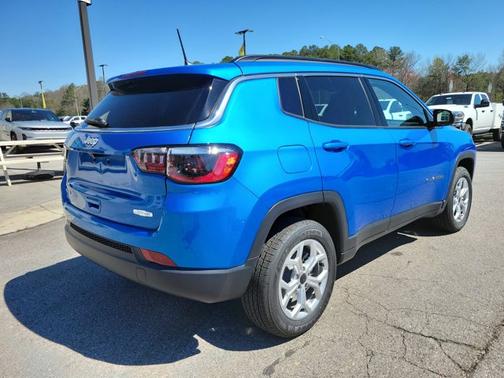 2025 Jeep Compass Latitude