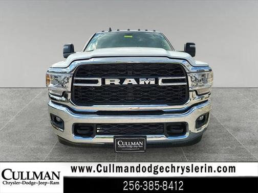 2024 RAM 2500 Tradesman Crew Cab 4x4 8' Box