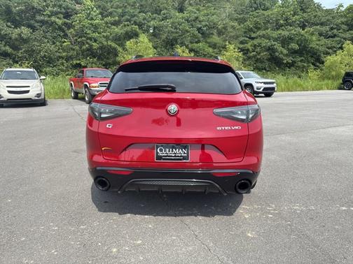 2024 Alfa Romeo Stelvio Veloce AWD