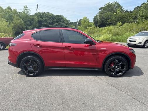 2024 Alfa Romeo Stelvio Veloce AWD