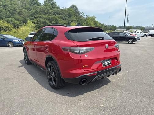2024 Alfa Romeo Stelvio Veloce AWD