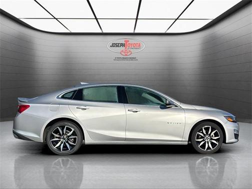 2021 Chevrolet Malibu FWD RS