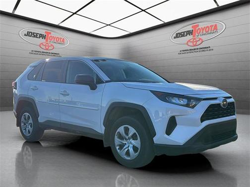 2022 Toyota RAV4 LE
