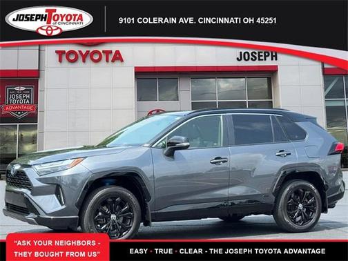 2022 Toyota RAV4 Hybrid SE