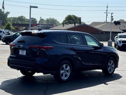 2020 Toyota Highlander LE