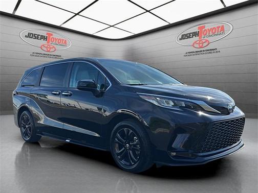 2024 Toyota Sienna XSE 7 Passenger