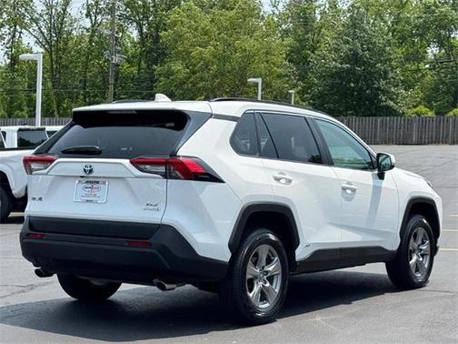 2023 Toyota RAV4 Hybrid XLE