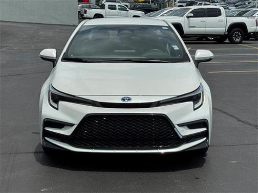 2024 Toyota Corolla Hybrid SE