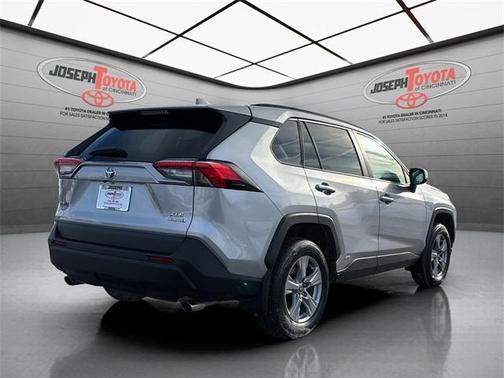 2023 Toyota RAV4 Hybrid XLE