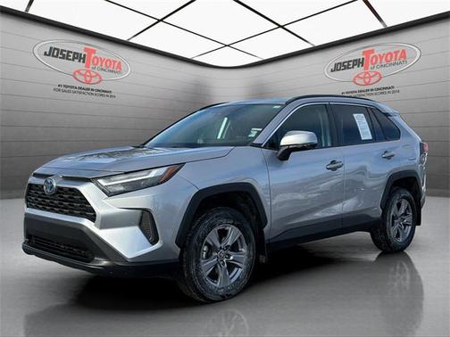 2023 Toyota RAV4 Hybrid XLE