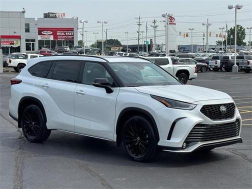 2023 Toyota Highlander XSE