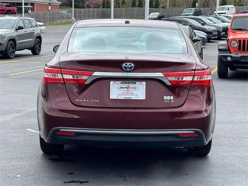 2013 Toyota Avalon Hybrid XLE Touring