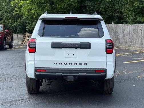 2025 Toyota 4Runner SR5