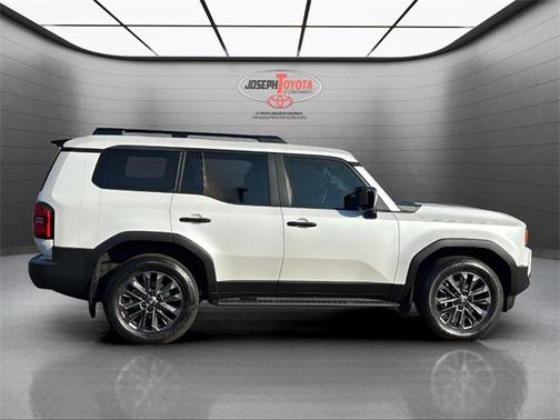 2024 Toyota Land Cruiser Base