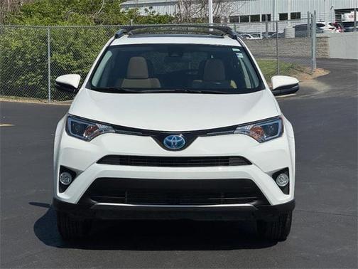 2017 Toyota RAV4 Hybrid XLE