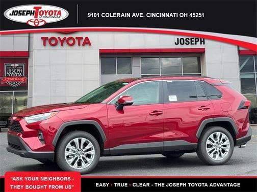 2025 Toyota RAV4 XLE Premium