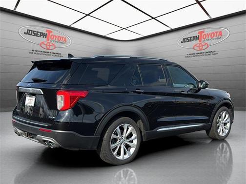 2023 Ford Explorer Platinum
