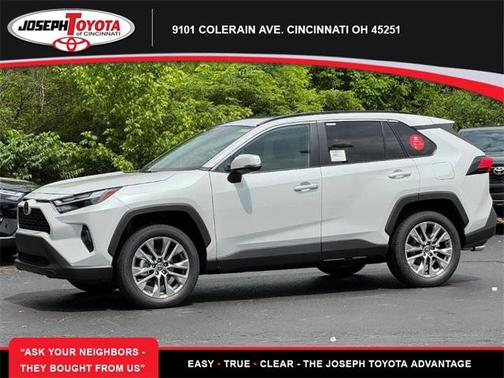 2025 Toyota RAV4 XLE Premium