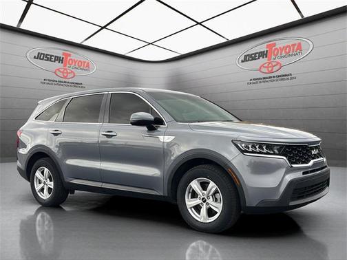 2023 Kia Sorento LX