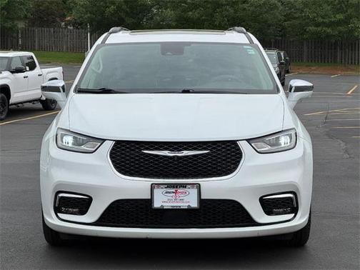 2022 Chrysler Pacifica Limited