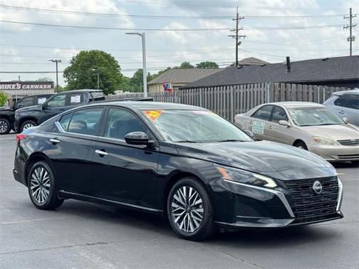 2023 Nissan Altima 2.5 SV