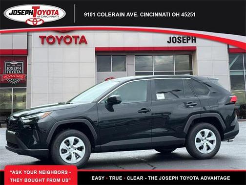 2025 Toyota RAV4 LE