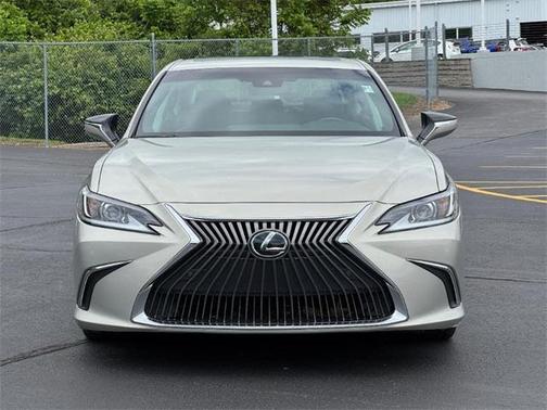 2019 Lexus ES 350 Base