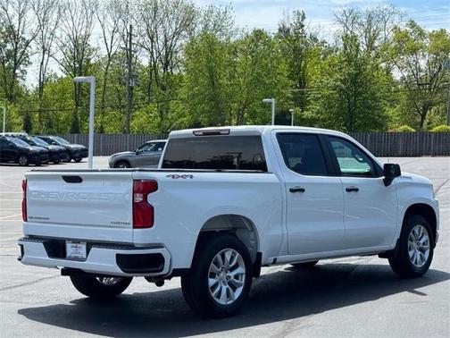 2022 Chevrolet Silverado 1500 Custom