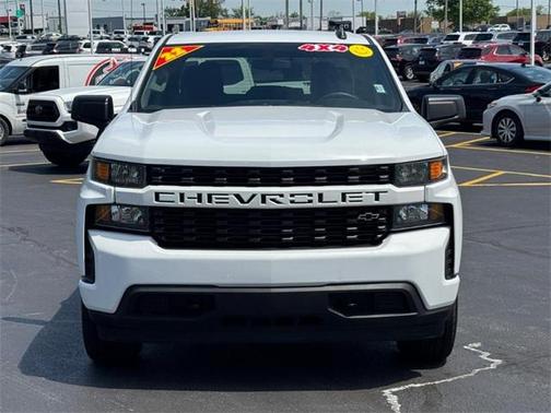 2022 Chevrolet Silverado 1500 Custom