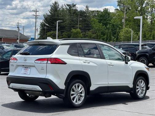 2022 Toyota Corolla Cross LE
