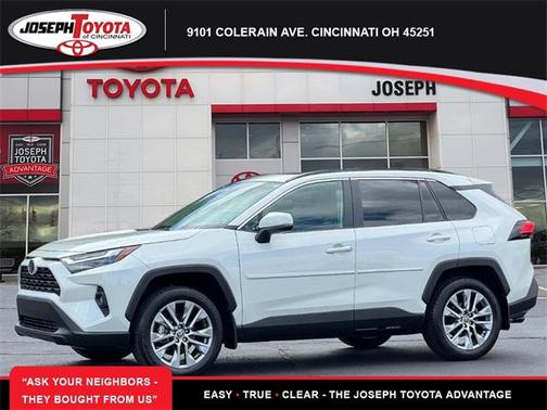 2022 Toyota RAV4 XLE Premium