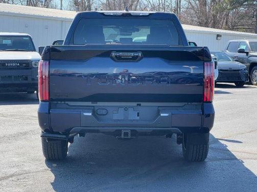 2025 Toyota Tundra Platinum